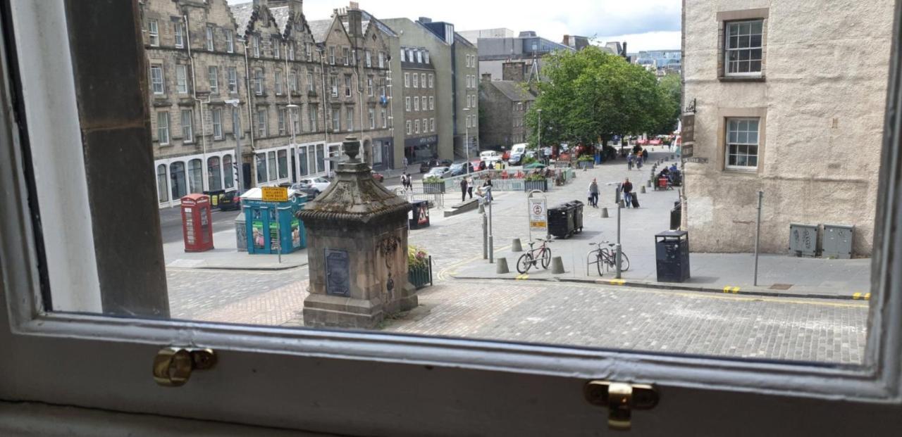 Old Town View - Picture Perfect! Apartment Edinburgh Bagian luar foto