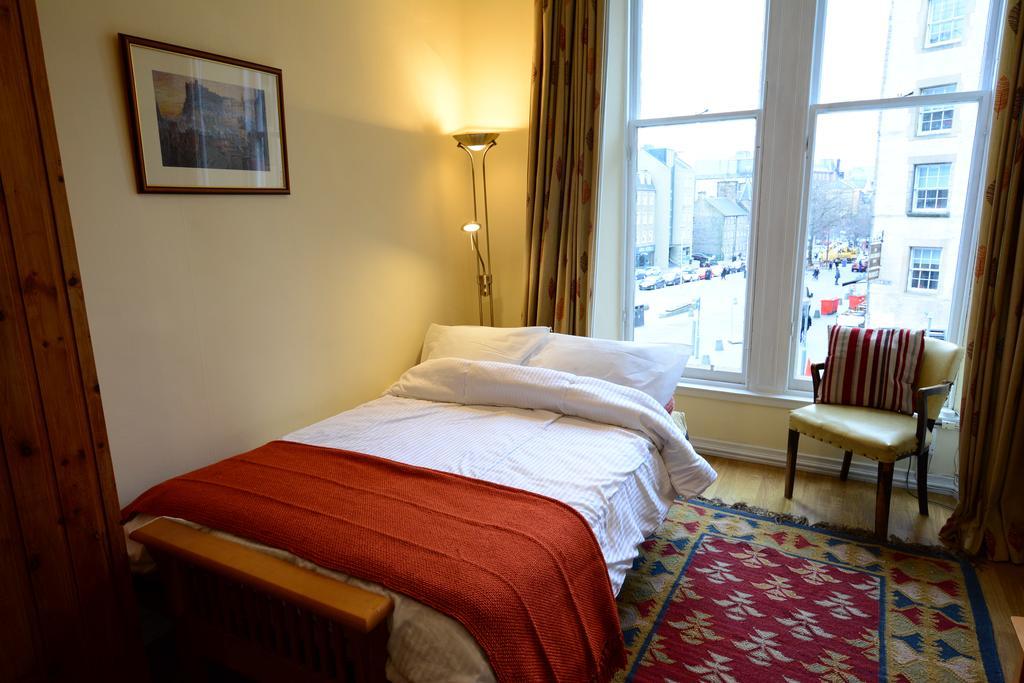 Old Town View - Picture Perfect! Apartment Edinburgh Bagian luar foto
